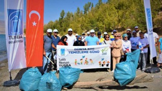 Tuşba Belediyesinden ‘Uluslararası Kıyı Temizleme Günü etkinliği