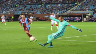 UEFA Avrupa Ligi: Trabzonspor: 2 - Kızılyıldız: 1 (Maç sonucu)