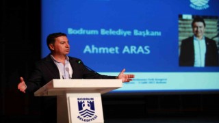 Uluslararası Fizik Kongresi, Bodrumda başladı