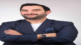 Ünlülerin radarı olan Tuna, saat kolleksiyonerliğiyle nam saldı
