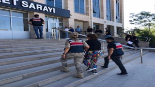 Uyuşturucudan 14 yıl hapis cezası bulunan kadın yakalandı