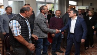 Vali Atay ihtiyaçları yerinde tespit ediyor