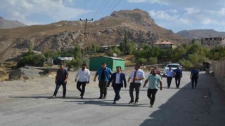 Vali Yardımcısı Kasımoğlu, Bağlar Mahallesindeki eksiklikleri yerinde inceledi