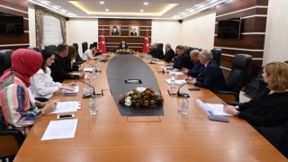 Vali Yavuz: Devletinize ve onu yönetenlere güvenin, endişe etmeyin