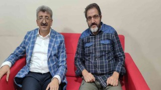 Van eski Valisi Bilmezden İHA Van Bölge Müdürü Akyüze taziye ziyareti