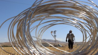 VEDAŞ, kırsal bölgelerdeki enerji hatlarını yeniliyor