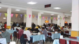 Yanan yemekhane kısa sürede onarılarak öğrencilerin hizmetine sunuldu