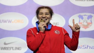 Yasemin Adar Yiğit, dünya şampiyonu oldu