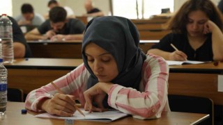 Yıldırımda memur adaylarına KPSS provası