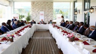 YÖK Başkanı Özvar, 30 Afrika ülkesi büyükelçileri ve maslahatgüzarları ile bir araya geldi
