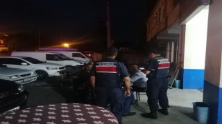 Yoklama kaçağı, jandarmanın denetiminde yakalandı