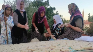 Yozgatta kadınlar imece usulü tarhana yapımına başladı
