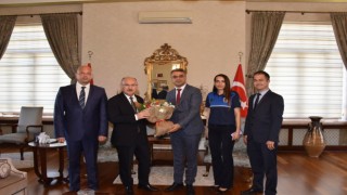 Zabıta Daire Başkanlığı Vali Karadeniz ve Başkan Ergünü ziyaret etti