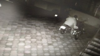 Zabıtanın motosikletinden benzin çalan hırsız yakalandı