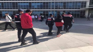 100 bin TL nakit para çalan 3 şahıs yakalandı