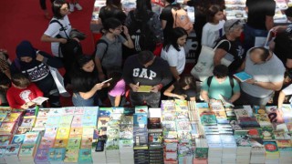 12. Antalya Kitap Fuarında yerel yazarlar okurlarıyla buluşuyor