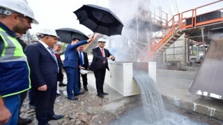 2 bin metre derinlikte jeotermal su kaynağına ulaşıldı