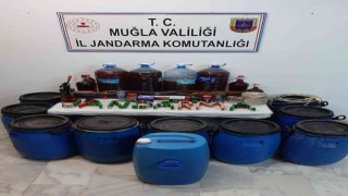 700 litre el yapımı alkol ele geçirildi