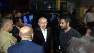 ABDden dönen Kılıçdaroğlu, Kocaelide yoğun bakımdaki kardeşini ziyaret etti