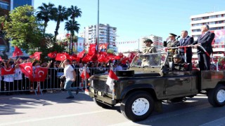 Adanada Türkiye Cumhuriyetinin 99uncu yıl coşkusu
