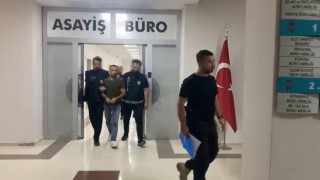 Adım adım izlenen uyuşturucu tacirleri kıskıvrak yakalandı