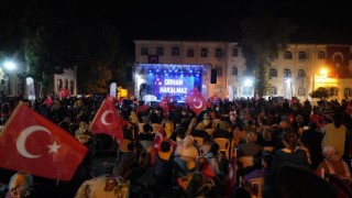 Adıyamanlılar, cumhuriyet coşkusunu Orhan Hakalmazla yaşadı