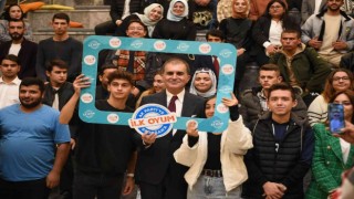 AK Parti Sözcüsü Çelik: “(Gençler) İlk Oyum Erdoğana İlk Oyum AK Partiye diyerek tarihte alacakları en büyük dersi vereceksiniz”