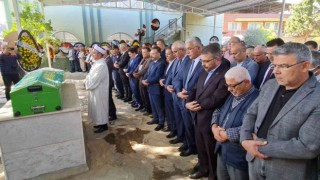 AK Partili milletvekili Erimin annesi son yolculuğuna uğurlandı