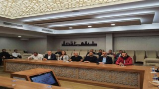 AK teşkilatlar temel ilk yardım eğitimleri alıyor