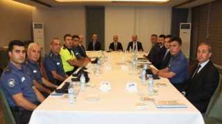 Aktaş, Osmaniyede ‘Asayiş Değerlendirme Toplantısına katıldı