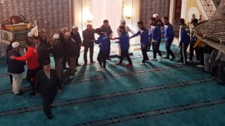 Altınovalılar sabah namazında buluştu