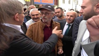 Amasyada cami çıkışı yuhalanan Ahmet Davutoğlu sokakta vatandaşla tartıştı