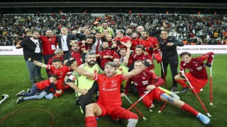 Ampute Milli Takımı, Dünya Kupasında finalde