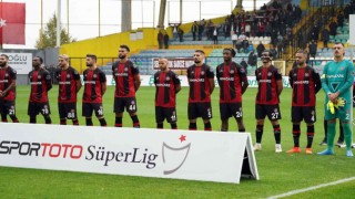 Andrea Pirlodan kadroda 3 değişiklik