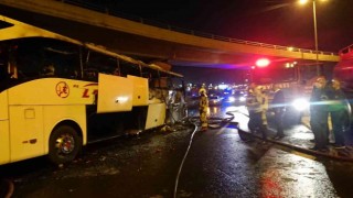 Ankarada seyir halindeki yolcu otobüsü alev alev yandı