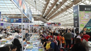 Antalya Kitap Fuarının 5nci gününde ziyaretçi rekoru