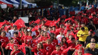 Antalyada 29 Ekim Cumhuriyet Bayramı coşkuyla kutlandı