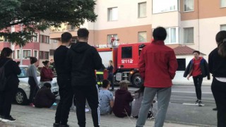 Apartta ocakta çıkan yangın korkuttu