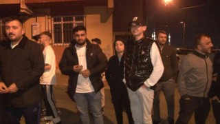 Arnavutköyde mahalle sakinleri maskeli hırsız nöbetinde