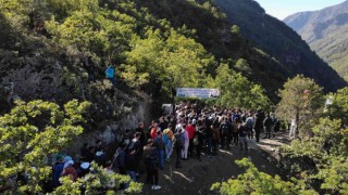 Artvinde üniversite öğrencileri ekoturizm yolunda yürüyüş yaptı
