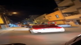Asker konvoyunda yarı otomatik silah ve tabancalarla dehşet saçarak böyle ilerlediler