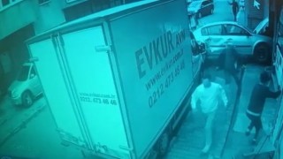 Ataşehirde alacak verecek tartışması: Bıçakla yaraladı, silahla vuruldu