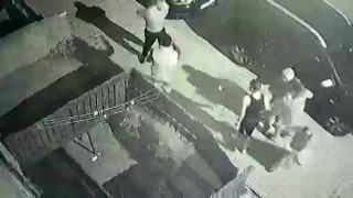 Ataşehirde kavgaya müdahale eden akraba kurşun yağdırdı
