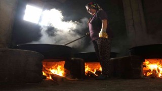 Ateşler yakıldı, kazanlar kaynadı, tarladan sofraya uzanan tatlı yolculuk başladı
