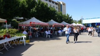 ATSO seçimlerinde oy verme işlemi devam ediyor