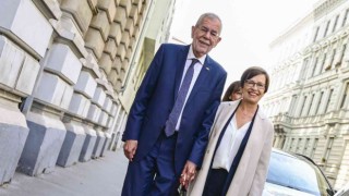 Avusturyada halk cumhurbaşkanlığı seçimi için sandık başında