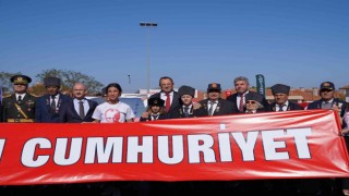 Ayvalıkta Cumhuriyet coşkusu