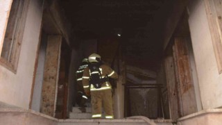 Ayvalıkta korkutan yangın