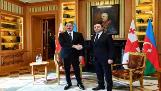Azerbaycan Cumhurbaşkanı Aliyev Gürcistanda