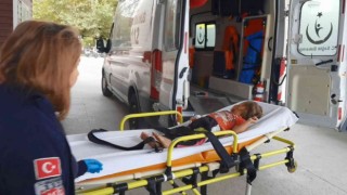 Babasının kullandığı traktörün üzerinden geçtiği 2 yaşındaki çocuk ağır yaralandı